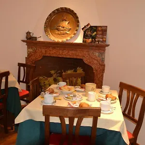 2* Szálloda Canada
