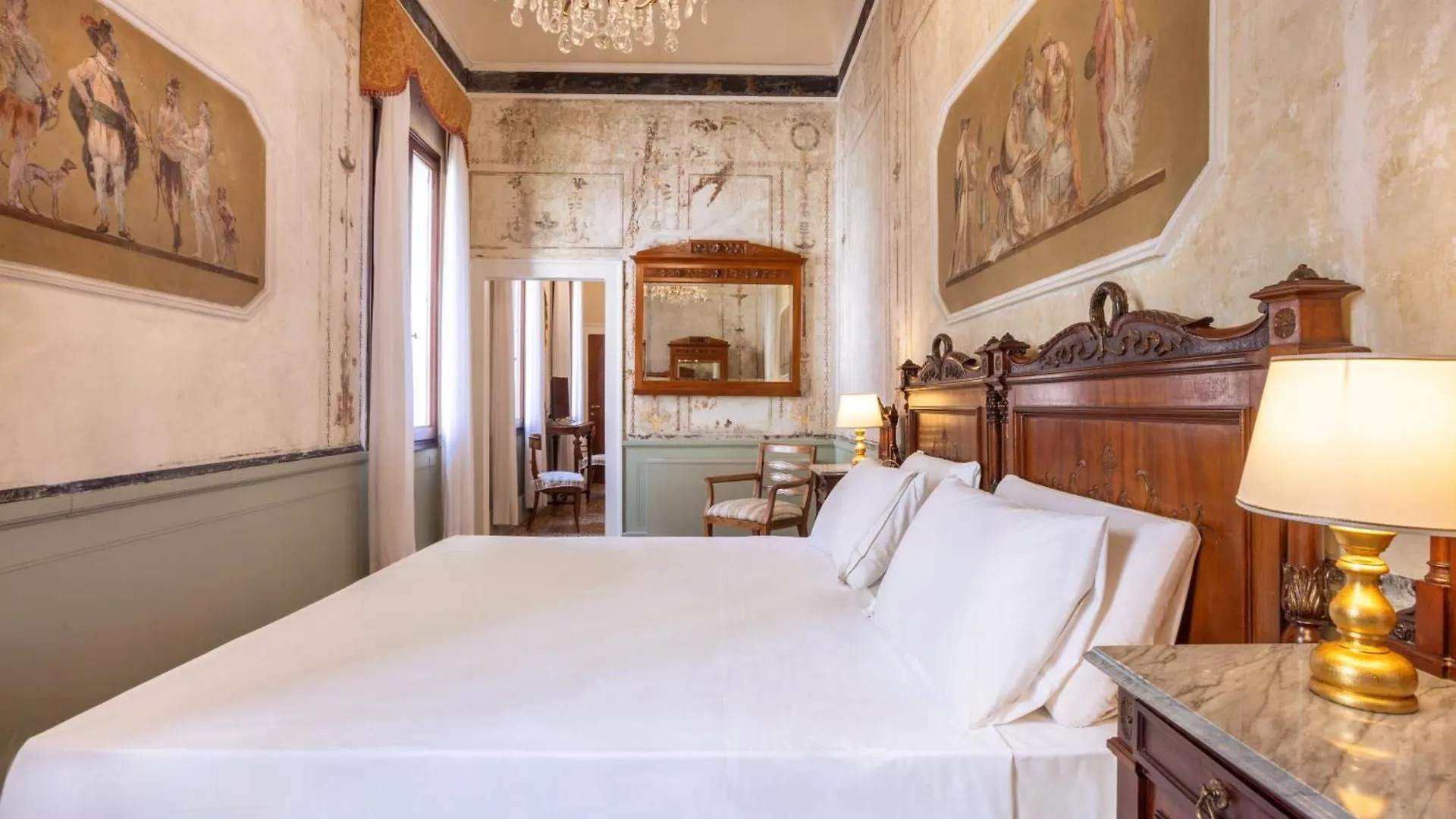 **  Antico Portego Guest House Venice Italy